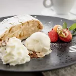 Lägenhetshotell Regina Hotelsuites 4*