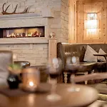 Lägenhetshotell Regina Hotelsuites 4*