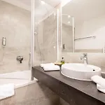 Regina Hotelsuites Lägenhetshotell Sölden
