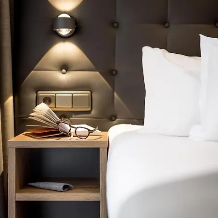 Regina Hotelsuites Lägenhetshotell Sölden