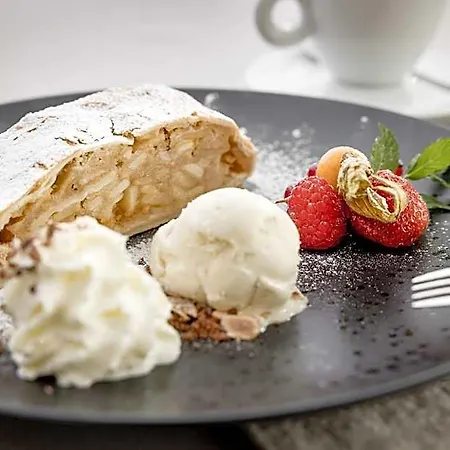 Lägenhetshotell Regina Hotelsuites Sölden