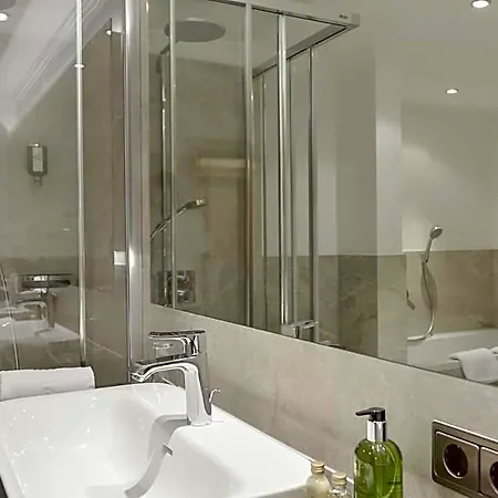 Regina Hotelsuites