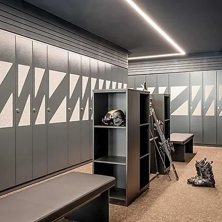 Lägenhetshotell Regina Hotelsuites 4*