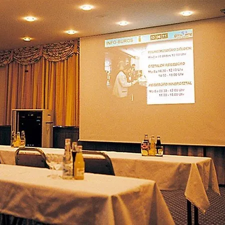 Regina Hotelsuites Aparthotel 4*