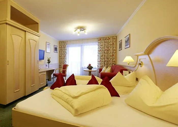 Regina Hotelsuites 4*